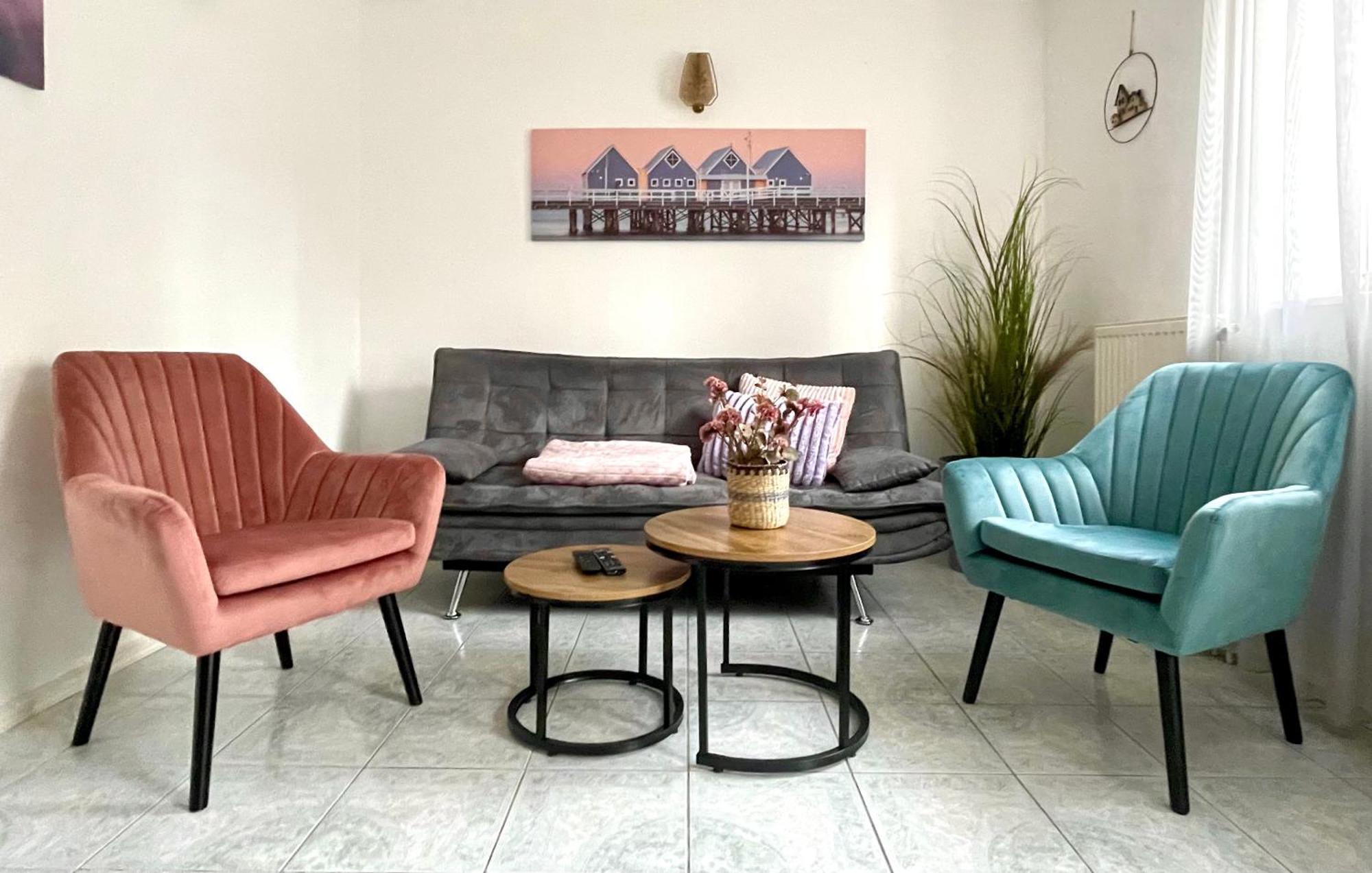 Barat Vendeghaz - Cosy - Teljes Haz Privat Udvarral - 4 Szoba, 2 Fuerdo Apartament *